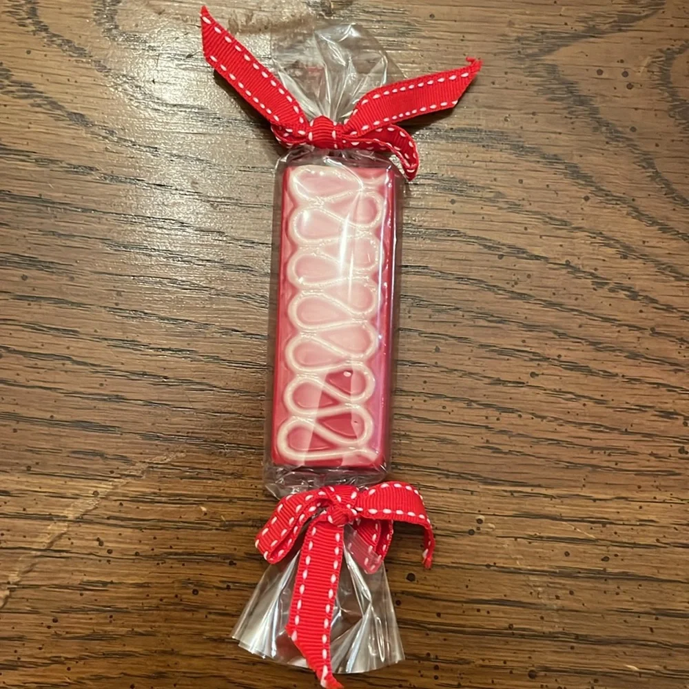 Set of 3 brownie scented Pier‎ 1 holiday soaps, NWT